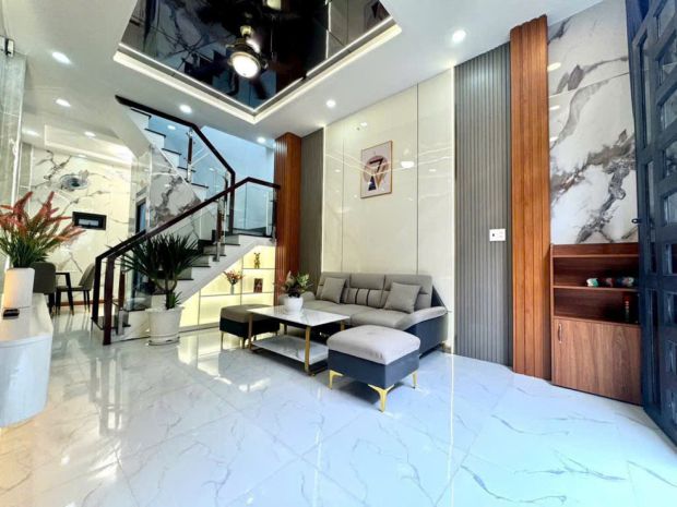 Nhà mới 2 tầng 32m2, vuông  phan huy ích qv 6724200