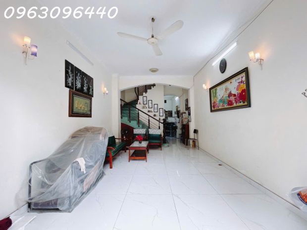 Bán nhà 2 tầng 80m² đường huỳnh tấn phát, quận 7  giá 8.9 6724738