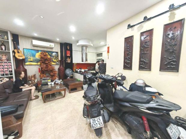 Nhà xuân đỉnh  gần chung cư c2  56m² x 5 tầng  nở hậu 6724798