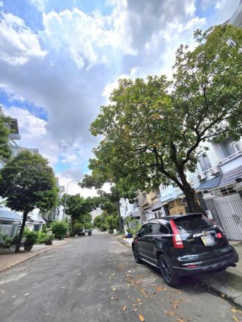 Đất đẹp sát công viên  ngay kdc khang an, phú hữu  132m² 6725776