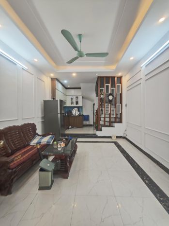 Lô góc- ô tô đỗ cổng- gần trường đại học fpt trịnh văn bô 6725804