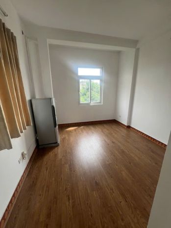 Nhà đẹp đại áng còn mới ,gia nhỉnh 5 tỷ, 3 thoáng,ở 6726407