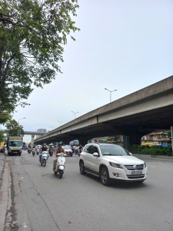 Bán nhà mặt phố khuất duy tiến, lô góc 2 mặt tiền 6t thang 6727514
