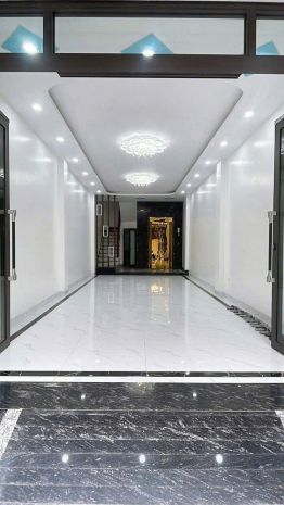 Nhà đẹp 7 tầng thang máy tới nóc.thiết kế hiện đại.thông 6727639