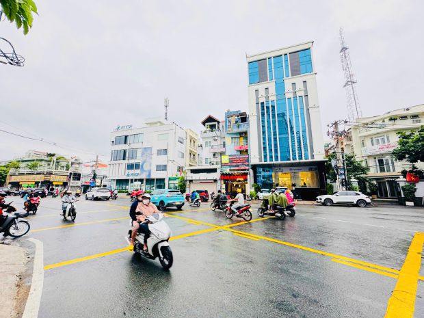 Chính chủ bán mặt tiền hoàng minh giám, p.9, q. phú nhuận. 6728663