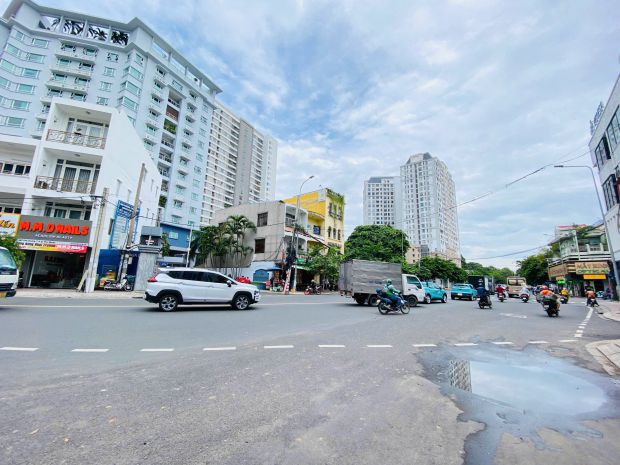 Chính chủ bán mặt tiền hoàng minh giám, p.9, q. phú nhuận. 6728667
