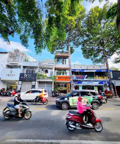 Chính chủ bán mặt tiền hoàng sa, p: đa kao, q.1. dt: 4 x 6728981