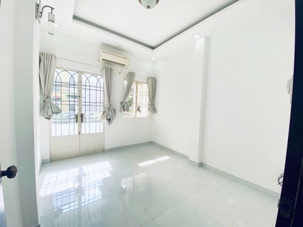 22 triệu: nguyên căn xe hơi trong nhà- hoàng hoa thám- 3 6729231