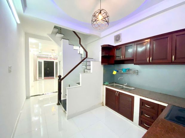 22 triệu: nguyên căn xe hơi trong nhà- hoàng hoa thám- 3 6729233