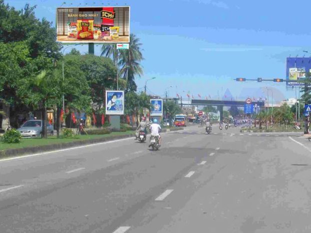 Siêu đẹp nhà tây hồ an dương vương 33m, 7 tầng, cầu thang 6729817
