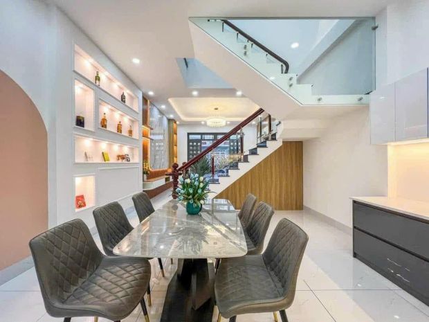 Chính chủ bán nhà mt đinh đức thiện, cần đước gần 6730478