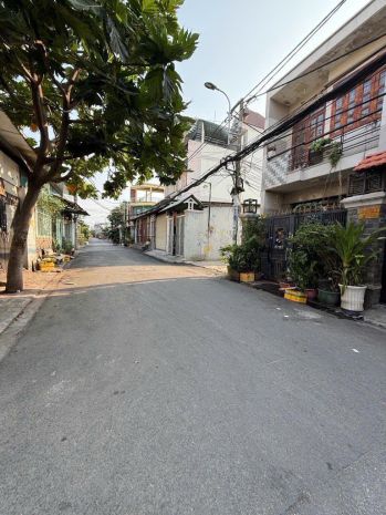 Nhà đẹp bình tân, gần lê văn quới, hẻm xe hơi thông 4m, chỉ 6730739