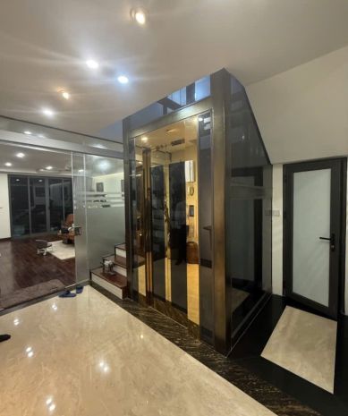 Nv vip hoàng quốc việt kéo dài 85m, 6 tầng thang máy, giá 6731042