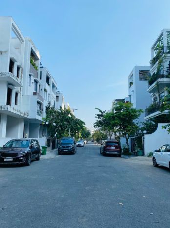Biệt thự kế đảo kim cương compound quận 2  căn duy nhất, gi 6731418