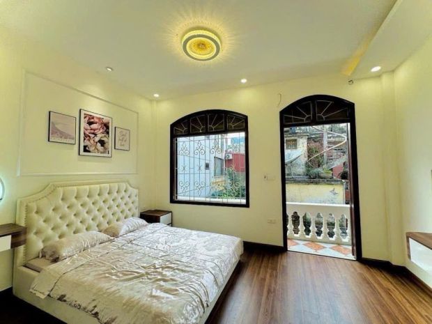 Nhà đẹp 2 thoáng - mặt tiền rộng - trước nhà rộng 3m - đầy 6731447