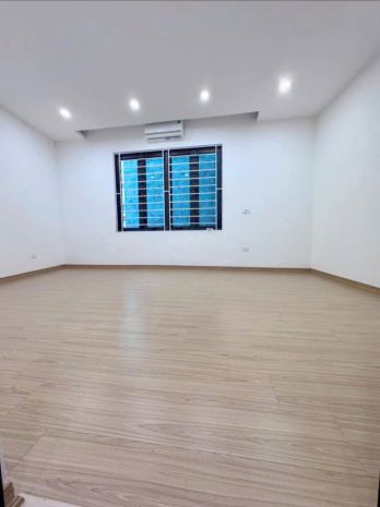 Chợ văn điển, thanh trì, hn 35m x 5 tầng mới tinh 6732261