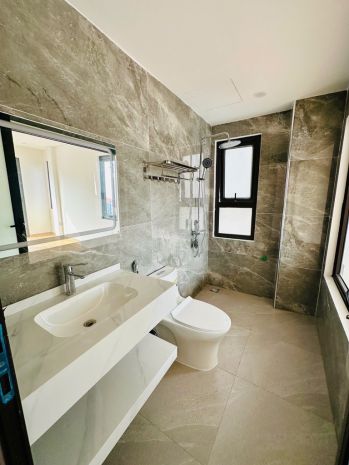 *** sài đồng nhà mới xây 6 tầng- thang máy - ngõ thông- 6732488