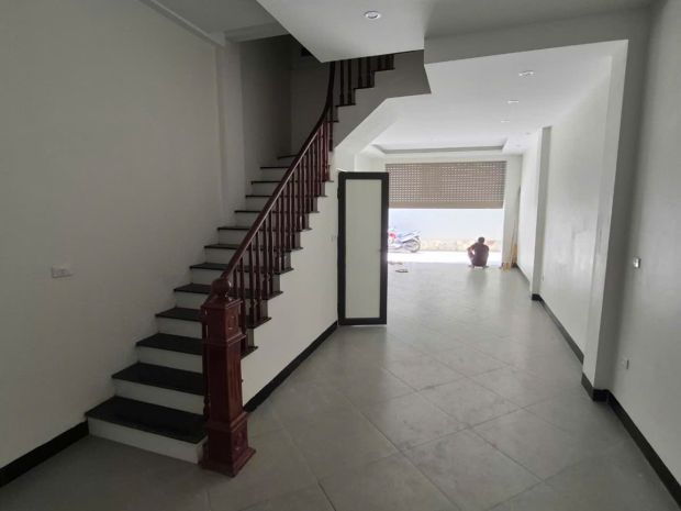 Cc bán nhà riêng phố giáp bát 45m 5t  mặt ngõ thông  ô 6733241