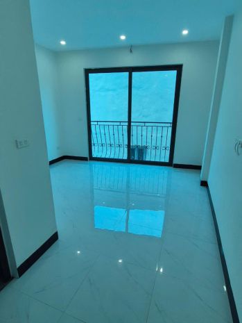 Cc bán nhà riêng phố giáp bát 45m 5t  mặt ngõ thông  ô 6733242