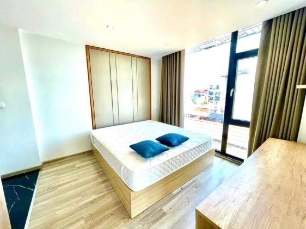 Bán tòa apartment võng thị, view hồ tây - 265m x 9t có hầm 6733539