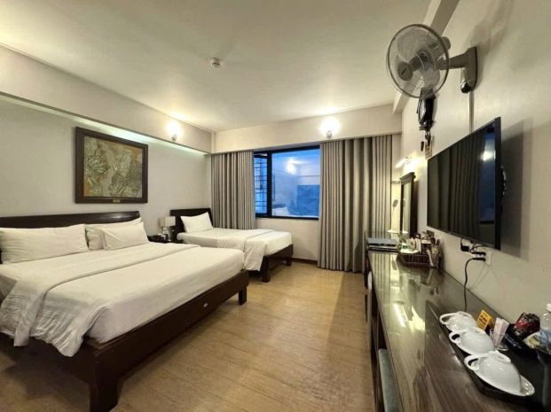 Bán khách sạn mặt phố nguyễn khuyến, đống đa - 139m² x 8t 6733604
