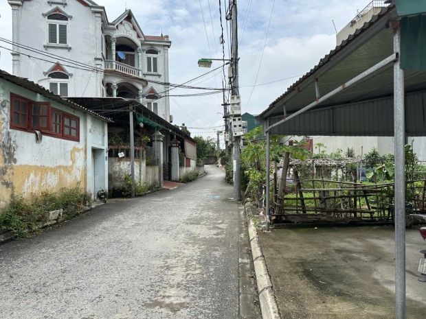 Đát đặng xá- gia lâm 45m2 mặt tiền 6m hơn 3 tỷ- ngõ thông ô 6734482