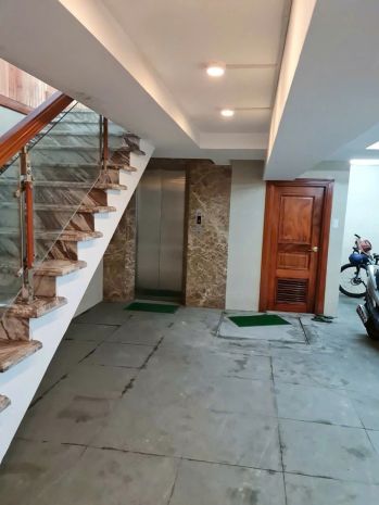 Sản phẩm hiếm quận 1  nhà 7 tầng thang máy, dòng tiền 60tr 6735028
