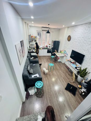 Bán nhà kim mã 2025m2. 4 tầng. mặt tiền 3.3m. giá 6.5 tỷ 6735301