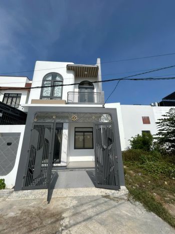 Nhà mới xây hoàn công đường 2 ô tô né nhau tại phường tây 6735410