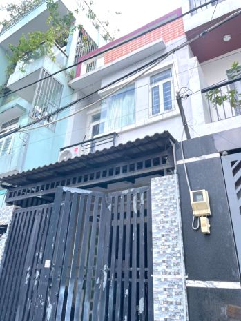 Bán nhanh nhà 2 tầng  4*12.5  hẻm xe hơi  gần tô ngọc 6735580