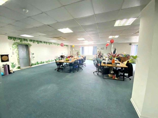 Toà nhà thương mại long biên, 255m x 8tầng, mặt tiền 17.5m, 6735641