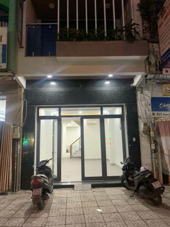 Chính chủ bán mặt tiền điện biên phủ, phường 1, quận 3. 6735696