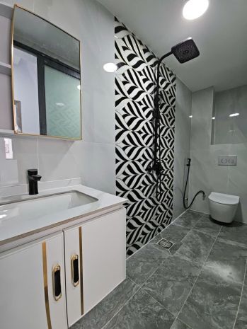 Sát mặt tiền hoàng diệu trung tâm q4 
có 6 tỷ 6735818