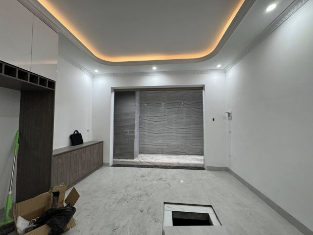 Trường trinh 31m 7 tầng 9.95 tỷ sát phố kinh doanh 6735884