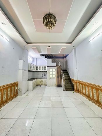 Hẻm thông - khu vip phú thọ hoà - tân phú - sát mặt 6735914