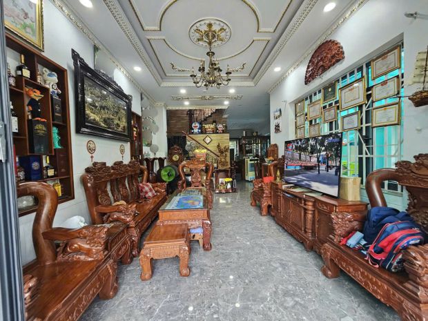 Chính chủ bán mặt tiền 20, p.phước long b, q.9. dt: 8 x 6736517