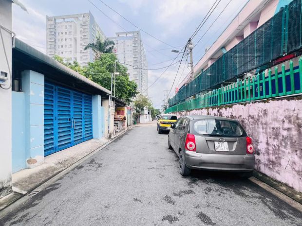 Bán nhà 1 thới an 16  đường 8m  p. thới an, q12  giá hạ 6736675