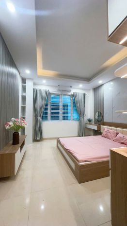 Đình thôn 30m - 5 tầng - mt 4m - giá 9.2 tỷ  - trung tâm 6737129