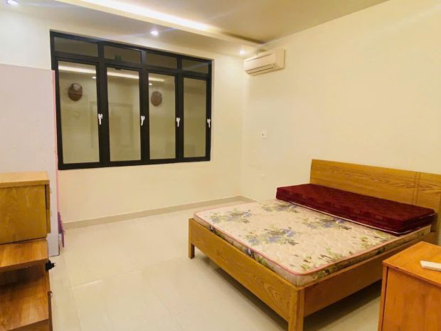 Cho thuê nhà riêng 4 tầng  full đồ  vị trí đẹp tại trực 6737467