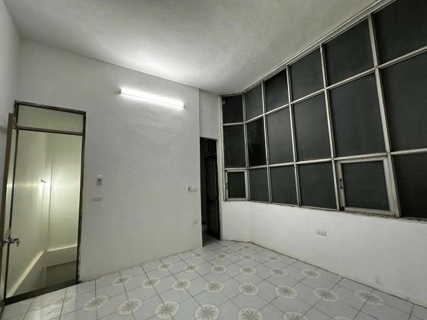 Cho thuê  nhà nguyên căn gốc đề  20m2x4 tầng, 2 ngủ, 3 wc, 6738030