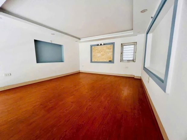 Cho thuê nhà kđt định công, 70m2 x 5 tầng, 8 phòng, 5 wc. 6738044
