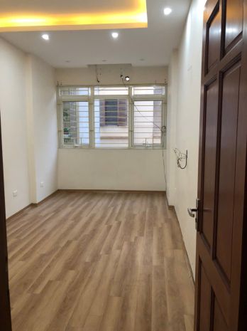 Cho thuê nhà nguyên căn ngõ đặng thái thân, 40m2x4 tầng,6 6738073