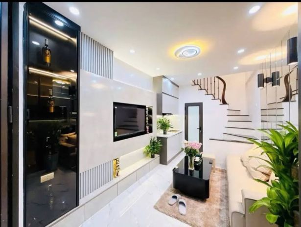 6.x tỷ - 43m, 5 tầng, bán nhà ngọc thụy - bồ đề, long biên 6738352