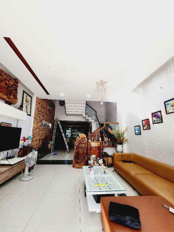 Nhà 3 tầng - đường phan đăng lưu- 100m2 - giá sập hầm - gần 6738909