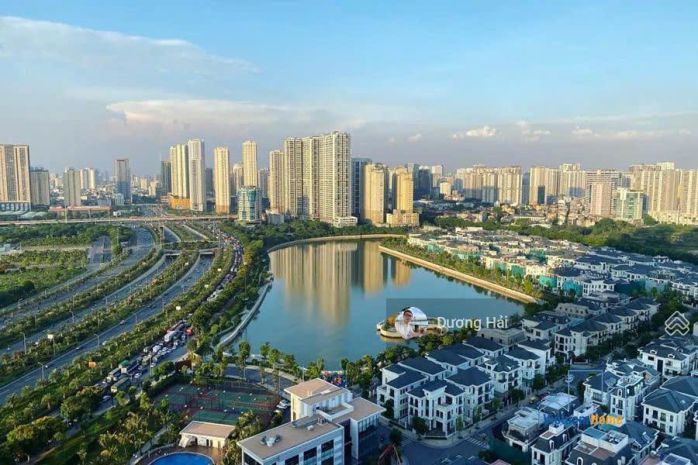 Bán nhà pl hoàng quốc việt - gần kđt starlake - dt 102m - 6739500