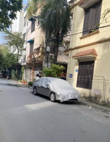 Nhà đẹp  ở ngay  tặng full nội thất 6740002