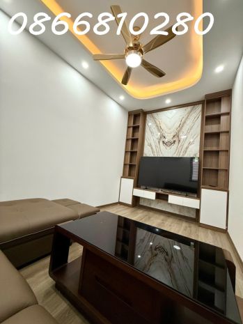 Nhà mới cạnh nhổn 37m2  full đồ nội thất  giá  chỉ 6,x 6740378