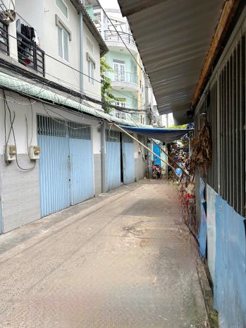 Nhà căn góc 3.7 x 14m shhc gần chợ rạch ông p2q8. giá 5.9 6741633