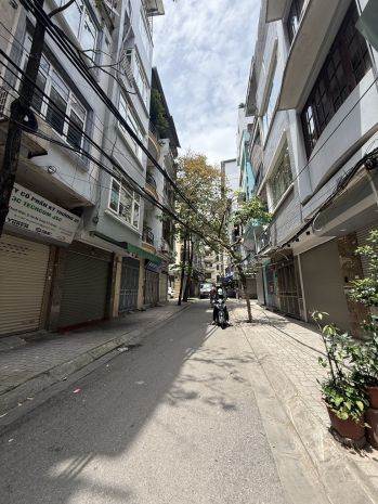 Trần khát chân,hai bà trưng nhỉnh 16 tỷ vỉa hè ô tô đỗ cửa 6742106
