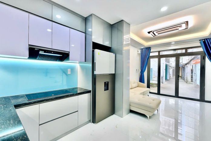 4tỷ 680: phường tân định quận 1- nở hậu 4.1m- căn góc 2 6742145